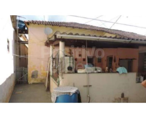 Foto de LOTE 2 - PARTE IDEAL DE 1/12 DE CASAS E UM PRÉDIO RES. E COM. - ATIBAIA/SP