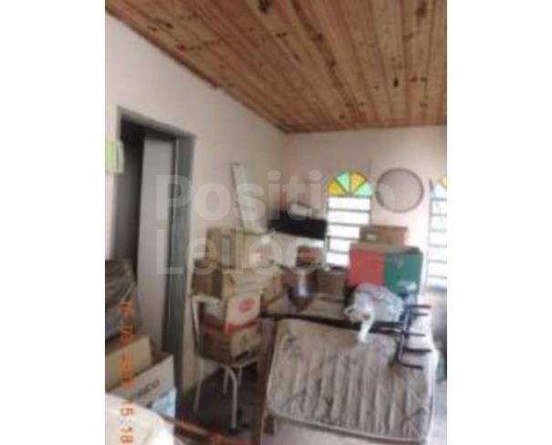 Foto de LOTE 2 - PARTE IDEAL DE 1/12 DE CASAS E UM PRÉDIO RES. E COM. - ATIBAIA/SP