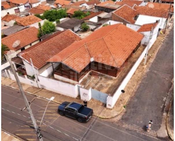 Foto de IMÓVEL RES. - A.T. 409,63M² - ITAÍ/SP
