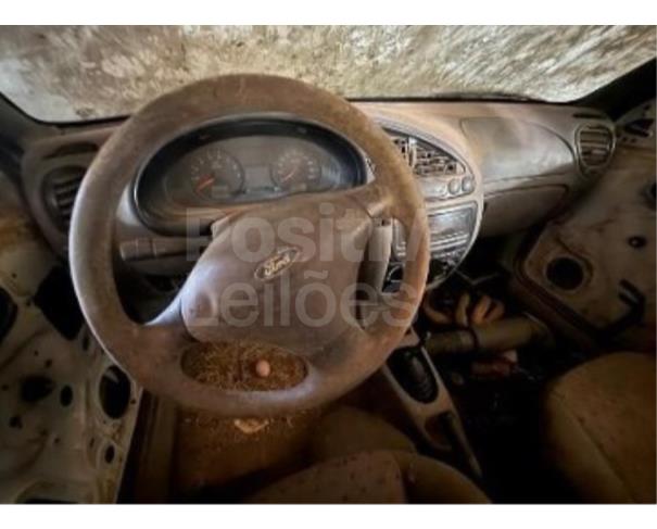 Foto de IRT-7453 FORD/COURRIER