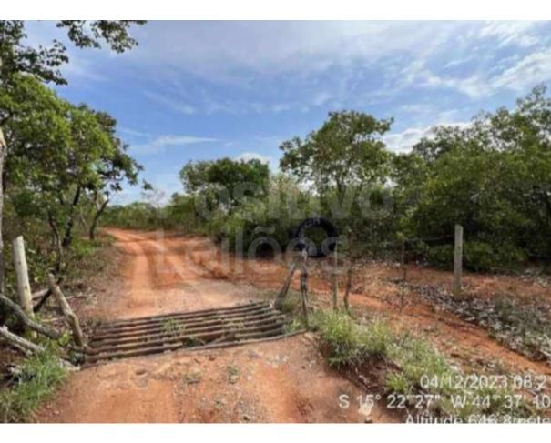 Foto de ÁREA DE TERRAS COM 484,5312HA - JANUÁRIA/MG