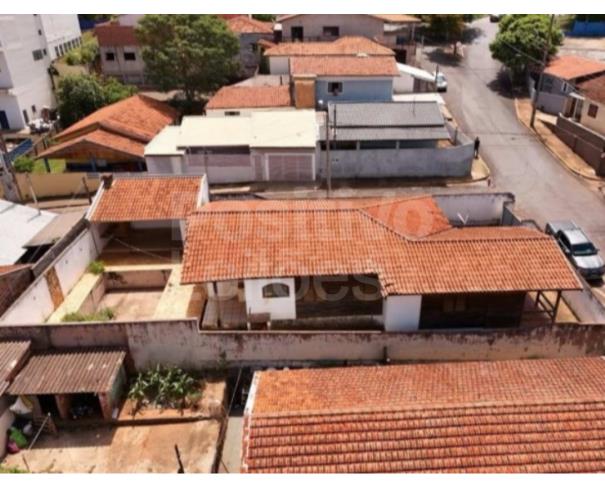 Foto de IMÓVEL RES. - A.T. 409,63M² - ITAÍ/SP