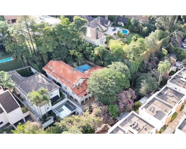 Foto de MANSÃO COM A.T. DE 1.296,37M² - CIDADE JARDIM/SP