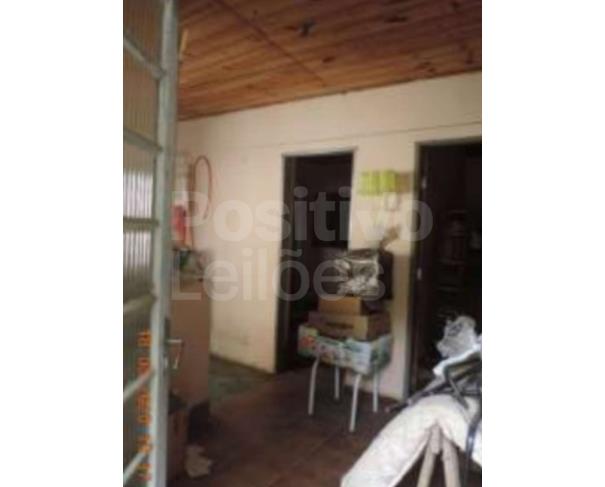 Foto de LOTE 2 - PARTE IDEAL DE 1/12 DE CASAS E UM PRÉDIO RES. E COM. - ATIBAIA/SP