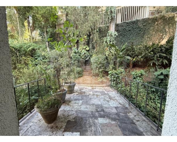 Foto de MANSÃO COM A.T. DE 1.296,37M² - CIDADE JARDIM/SP