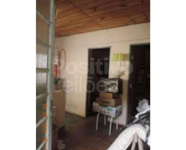 Foto de LOTE 2 - PARTE IDEAL DE 1/12 DE CASAS E UM PRÉDIO RES. E COM. - ATIBAIA/SP