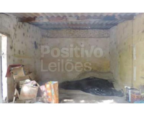 Foto de LOTE 2 - PARTE IDEAL DE 1/12 DE CASAS E UM PRÉDIO RES. E COM. - ATIBAIA/SP