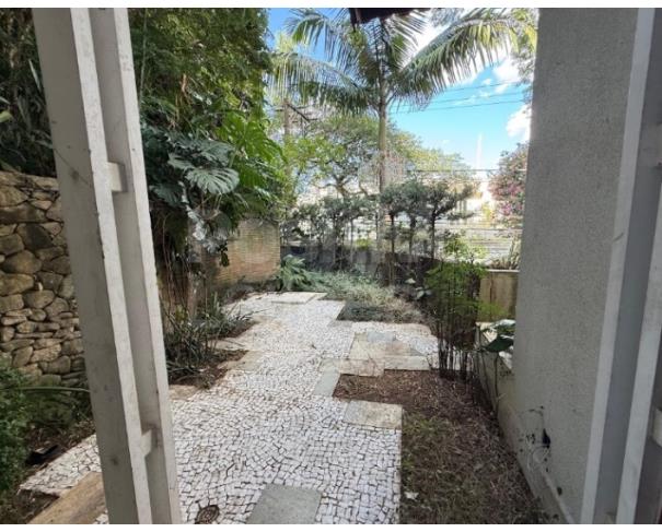 Foto de MANSÃO COM A.T. DE 1.296,37M² - CIDADE JARDIM/SP