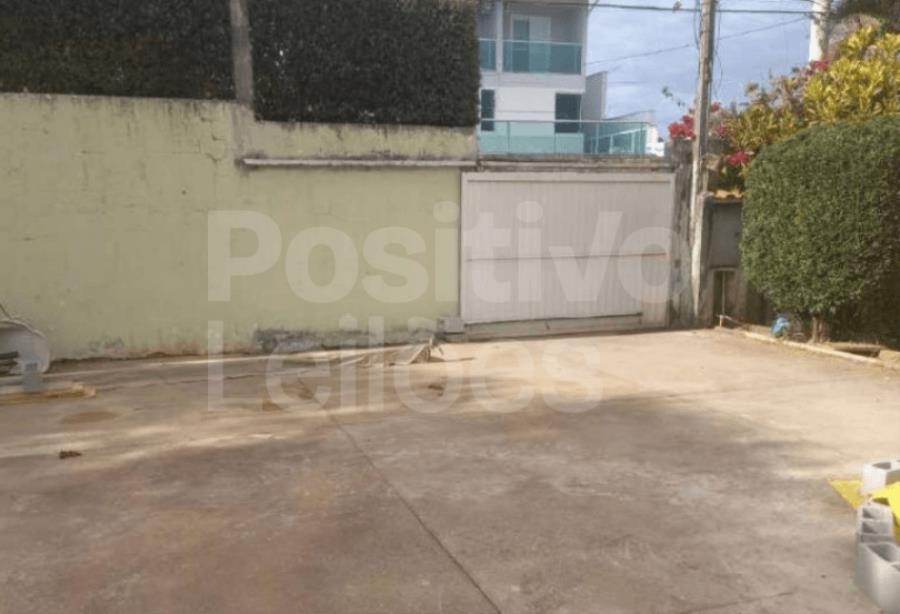 LOTE 1 - TERRENO, SOB Nº 34 DA QUADRA B, COM A.T. DE 300,00M² - JUNDIAÍ/SP IMÓVEIS EM JUNDIAÍ - SP, localizado em Jundiaí - SP, bairro Jardim Santa Adelaide